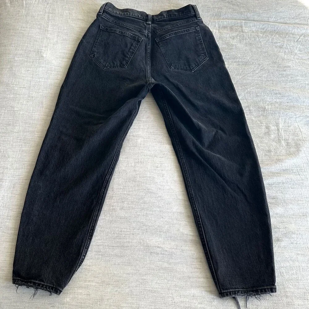 Abercrombie & Fitch Black The 80's Mom High Rise Jeans - Picture 3 of 10